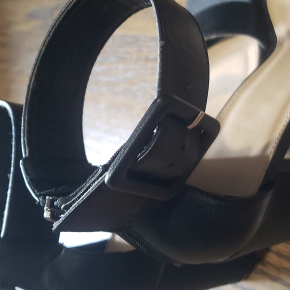 Rouge Helium Black Block Heels with Buckle and Zipper Back - Picture 6 of 16